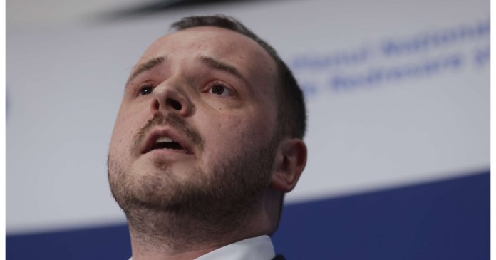 Ministrul Sănătăţii va invita sindicatele şi organizaţiile profesionale săptămâna următoare pentru a purta negocieri referitoare la gărzi de 12 ore.