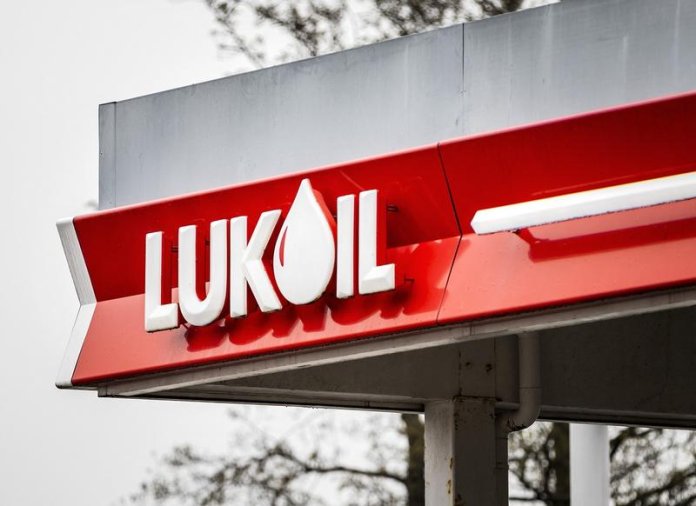 ULTIMA ORĂ: Lukoil cedează activele, inclusiv cele din România, unui colos american. Comunicatul companiei ruse.