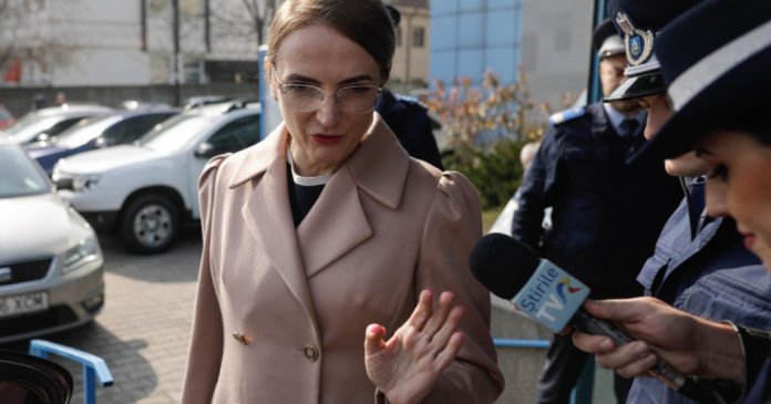 Reacția Liei Savonea după hotărârea CCR privind pensiile speciale: ÎCCJ va lua legătura cu instituțiile europene abilitate.