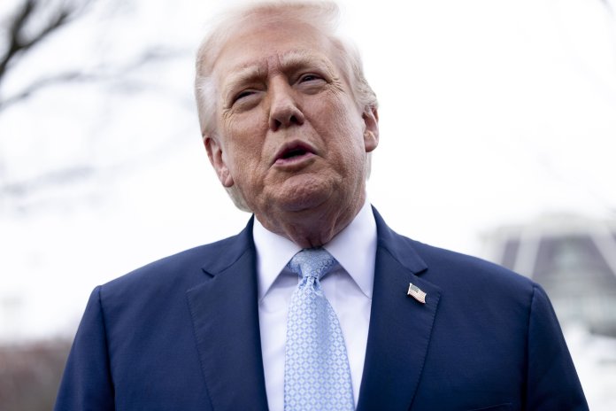 BREAKING: Donald Trump declară că negociază de două zile pacea cu Iranul