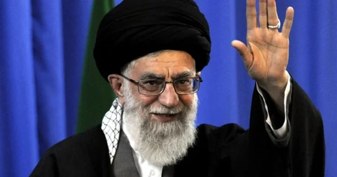 Imperiul secret de 95 de miliarde de dolari al ayatollahului Khamenei: Cum a luat mii de case și a strâns avere pe seama suferinței cetățenilor iranieni.