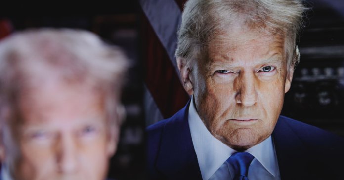 Donald Trump declară că susține un acord de încetare a focului de 2 săptămâni cu Iranul, dacă Strâmtoarea Ormuz este...