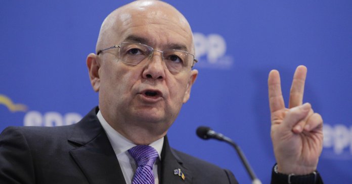 Emil Boc, comunicat către PSD și Opoziție: Formațiunile care sprijină o moțiune de cenzură sunt obligate să constituie noul Guvern.