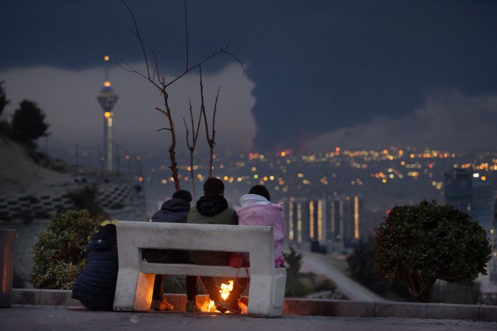 SUA, Iranul și mediatorii fac ultimele demersuri pentru un acord de încetare a focului de 45 de zile. Ce raportează mass-media americană