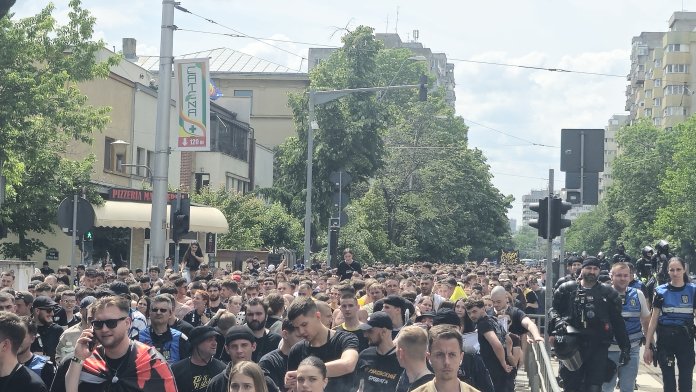 FANII LUI MAX KORZH: CEI CARE AU ÎNDEPLINIT ARENA NAȚIONALĂ ȘI AU RACNIT „BUHAREST, UCRAINA!”