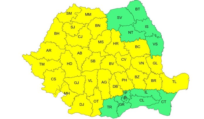 Furtuni pe întreg teritoriul național. Care vor fi primele regiuni afectate