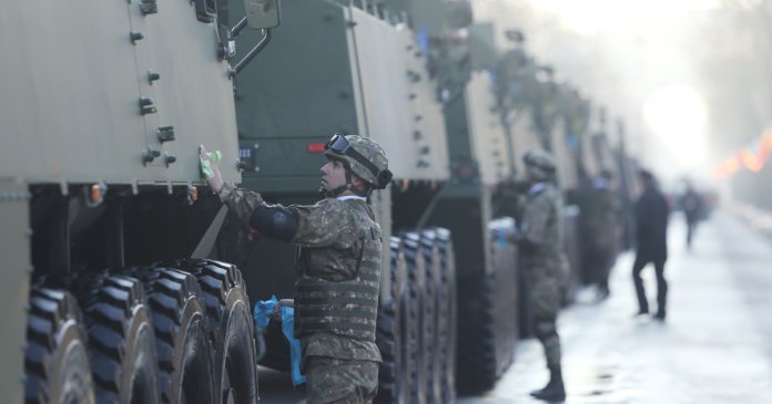 Săptămână crucială pentru echiparea României: MApN a parafat doar 3 din cele 15 contracte prin SAFE și se confruntă cu provocări...
