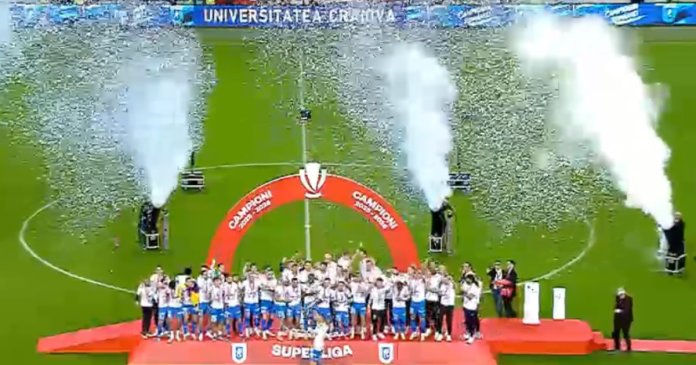 Superliga: Universitatea Craiova a câștigat titlul de campioană a României după ce a învins Universitatea Cluj cu 5-0. Echipa...