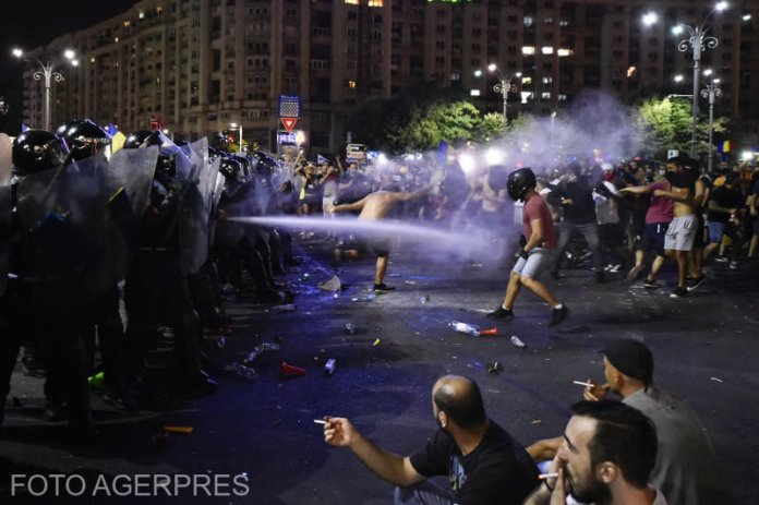 Dosarul 10 August: Fostele conduceri ale Jandarmeriei, absolvite de vină. Tribunalul Militar pronunță o hotărâre la aproape 8 ani după acțiunile violente.