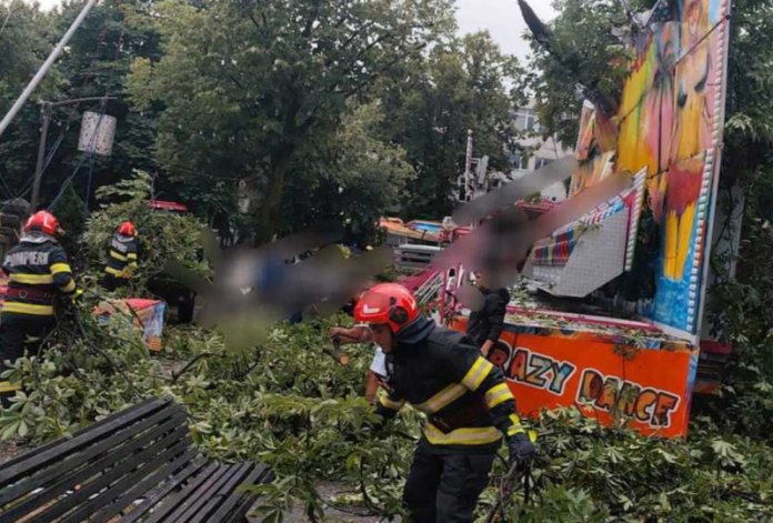 Cod roșu de fenomene meteo extreme în București și Ilfov; alertă RO-Alert transmisă. Alte șase județe impactate de...