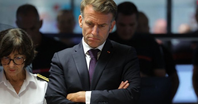 Emmanuel Macron susține că incendiul din zona Gironde constituie cea mai dificilă situație de la Al Doilea...