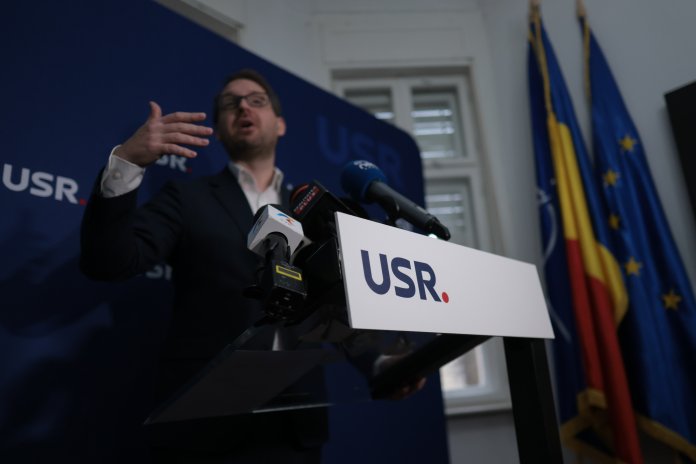 Reacția lui Dominic Fritz după ce CCR a aprobat amendamentul care îi influențează mandatul